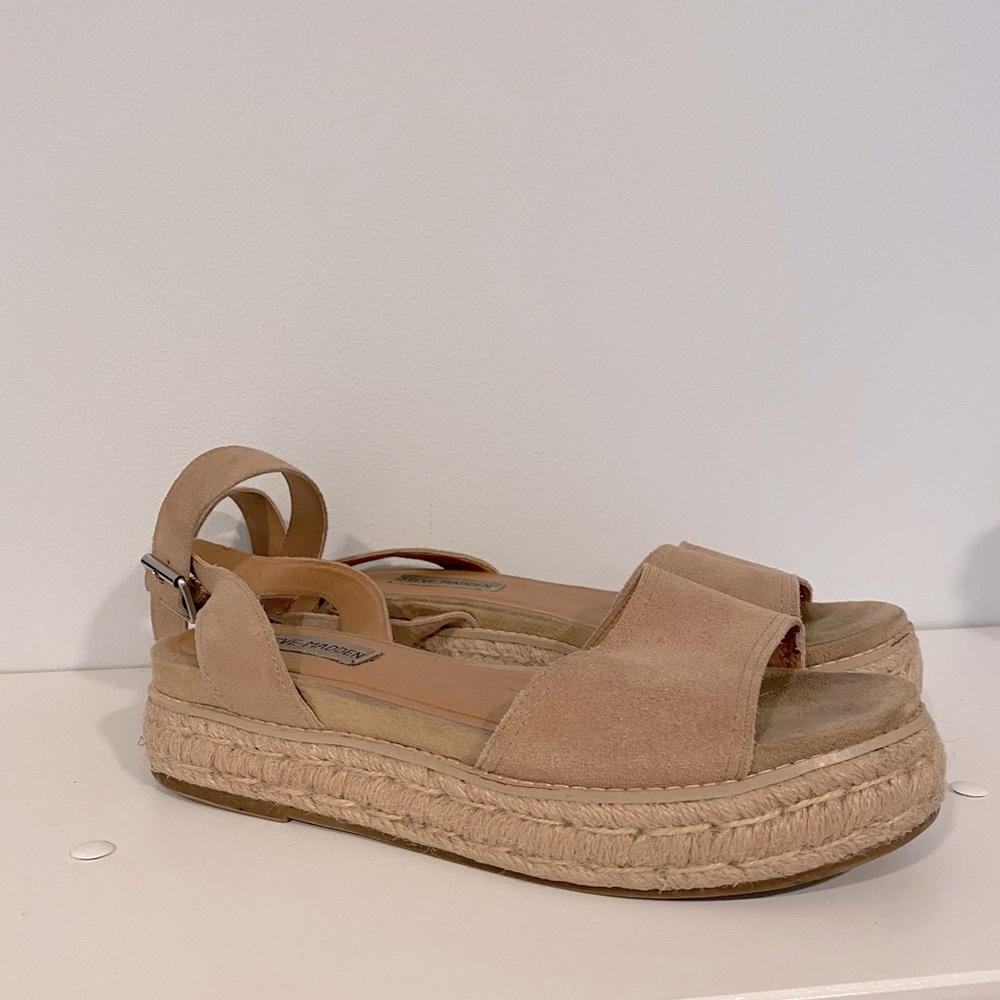 Steve Madden Brown Sandals Size 8